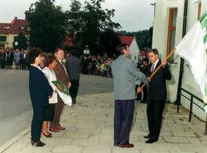 Vysvěcení obecního praporu a znaku